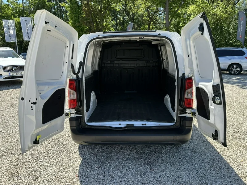 Toyota Proace City 9
