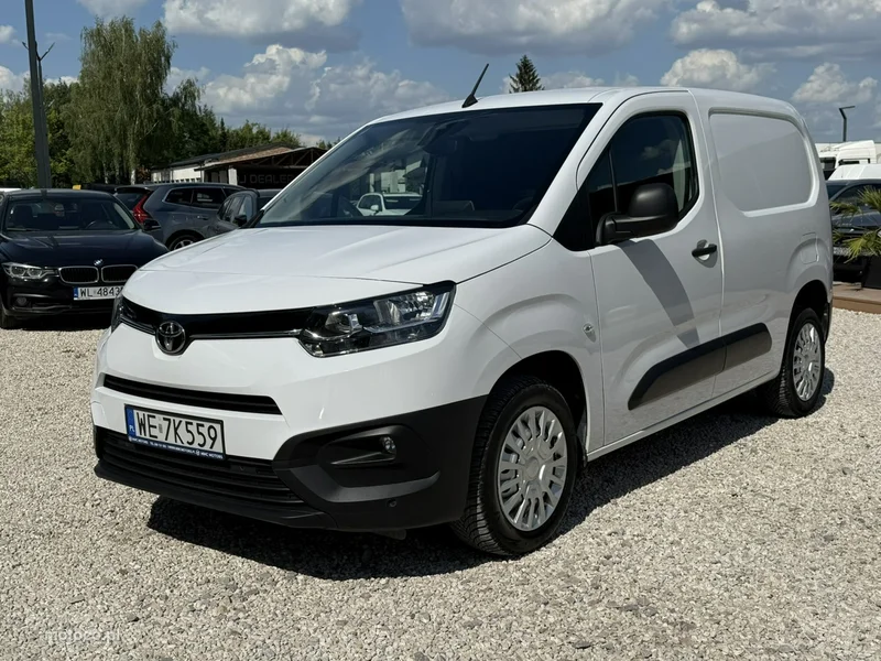 Toyota Proace City 7