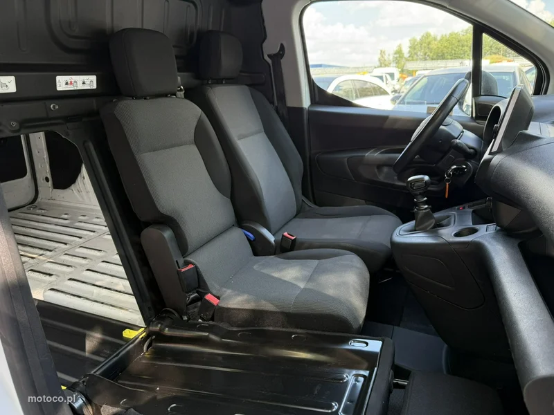 Toyota Proace City 18