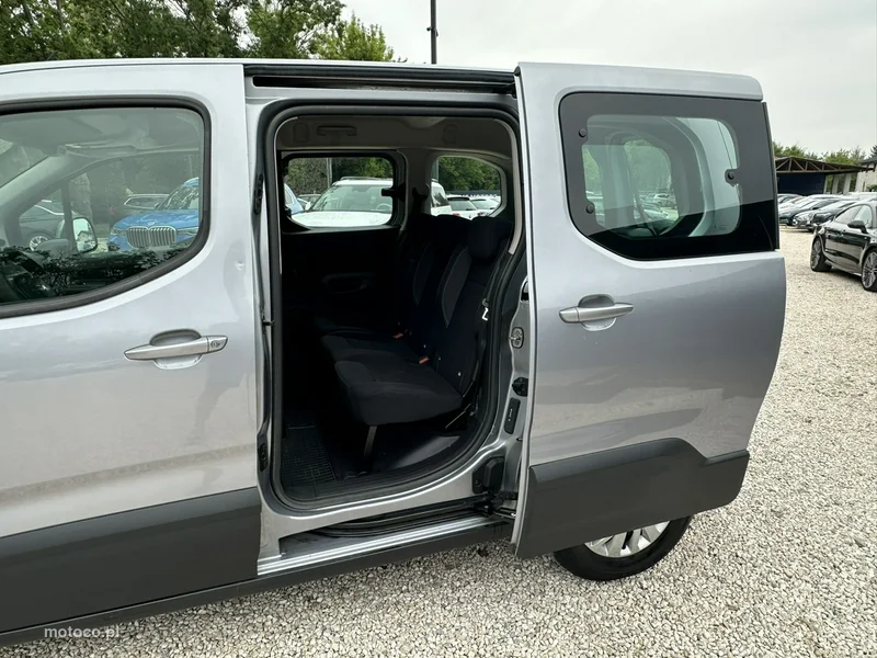 Peugeot Rifter 12