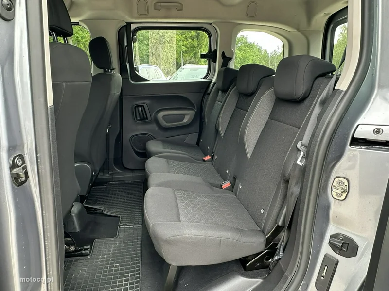 Peugeot Rifter 13