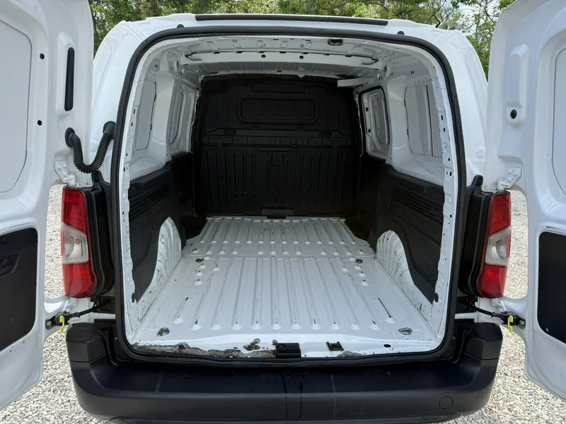 Toyota Proace City 13