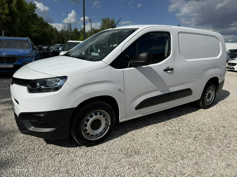 Toyota Proace City 4