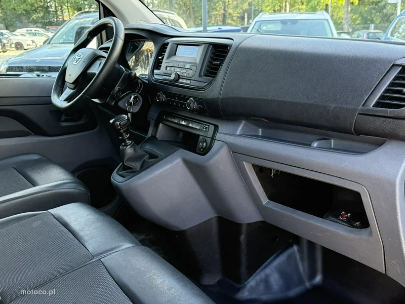 Toyota ProAce 14