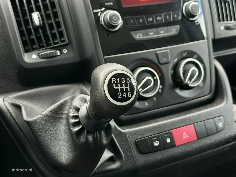 Peugeot Boxer 21