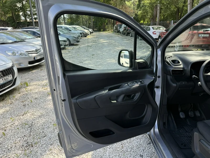 Toyota Proace City 13