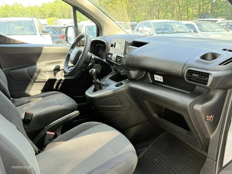 Toyota Proace City 18