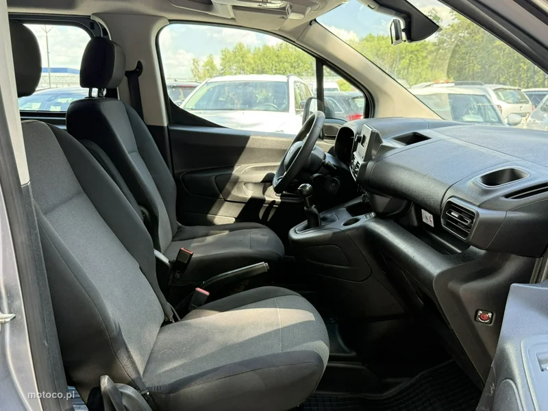 Toyota Proace City 19