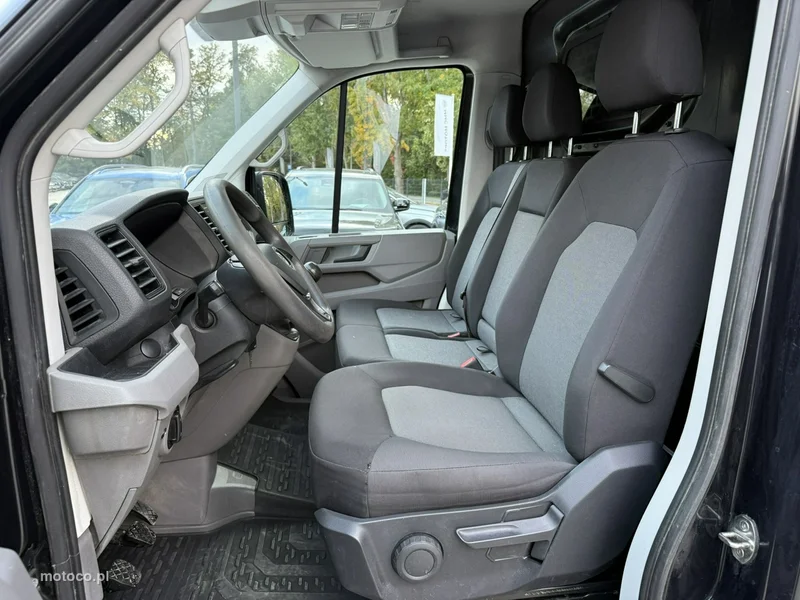 Volkswagen Crafter 10