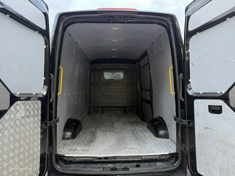 Volkswagen Crafter 21