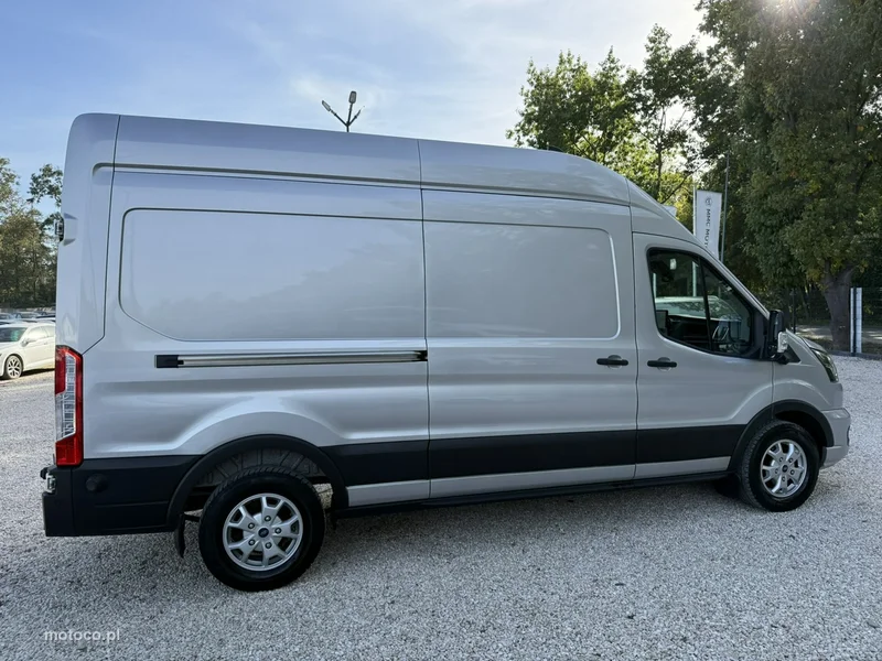 Ford Transit 33
