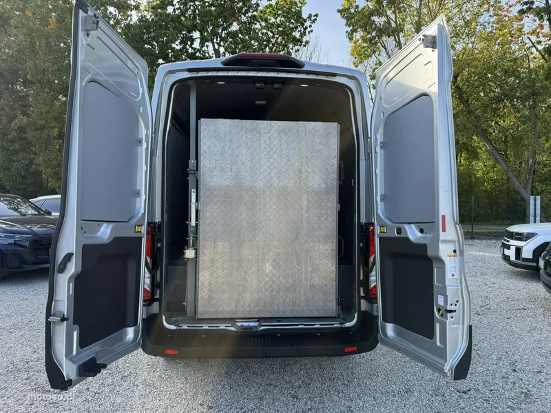 Ford Transit 37