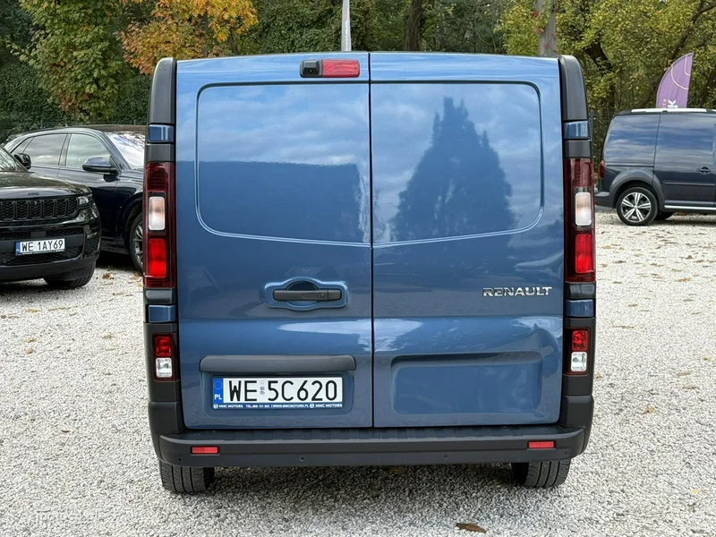Renault Trafic 6