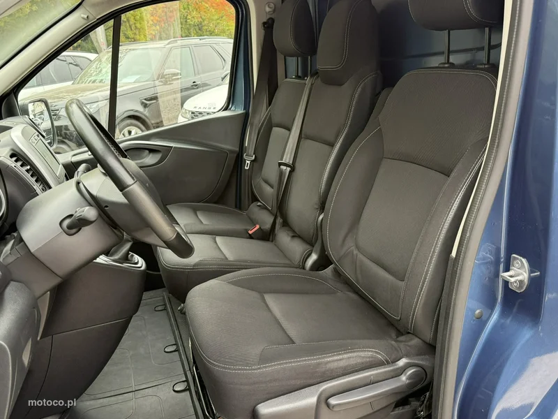 Renault Trafic 11