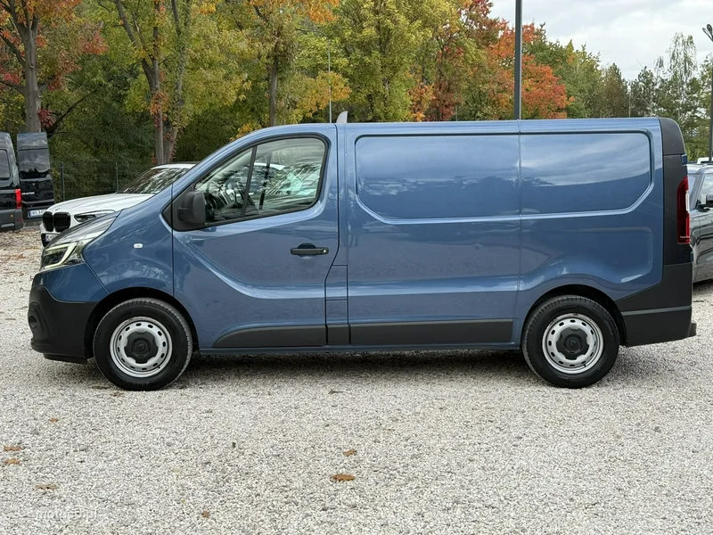 Renault Trafic 4