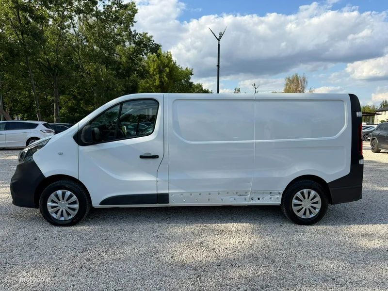 Opel Vivaro 4