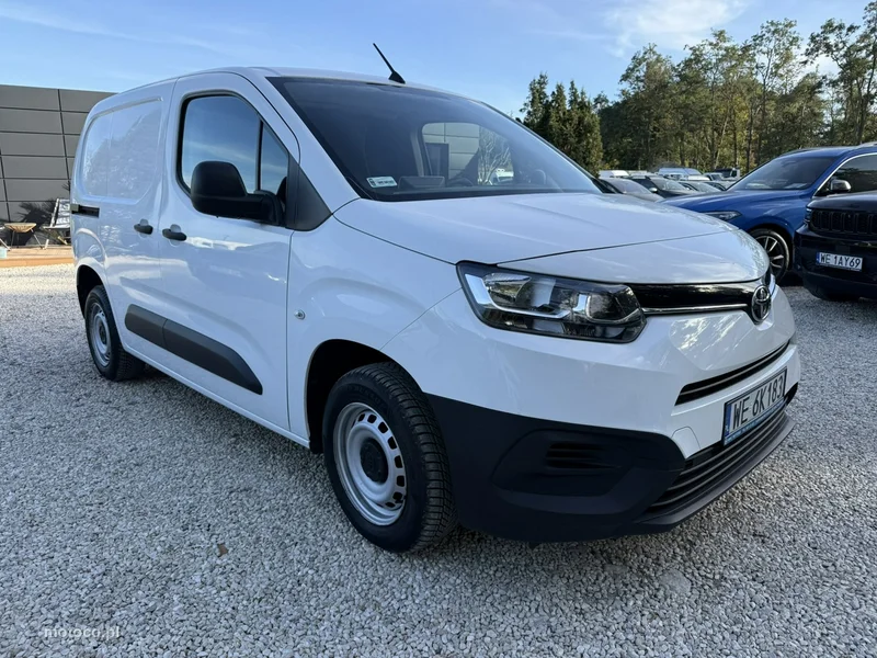 Toyota Proace City 2