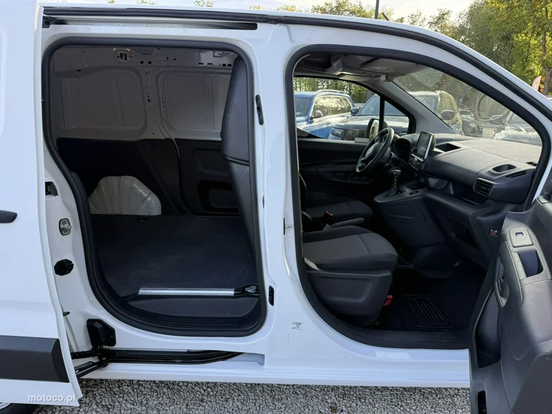 Toyota Proace City 14