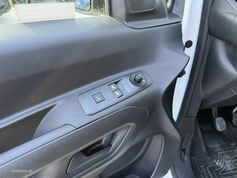 Toyota Proace City 16