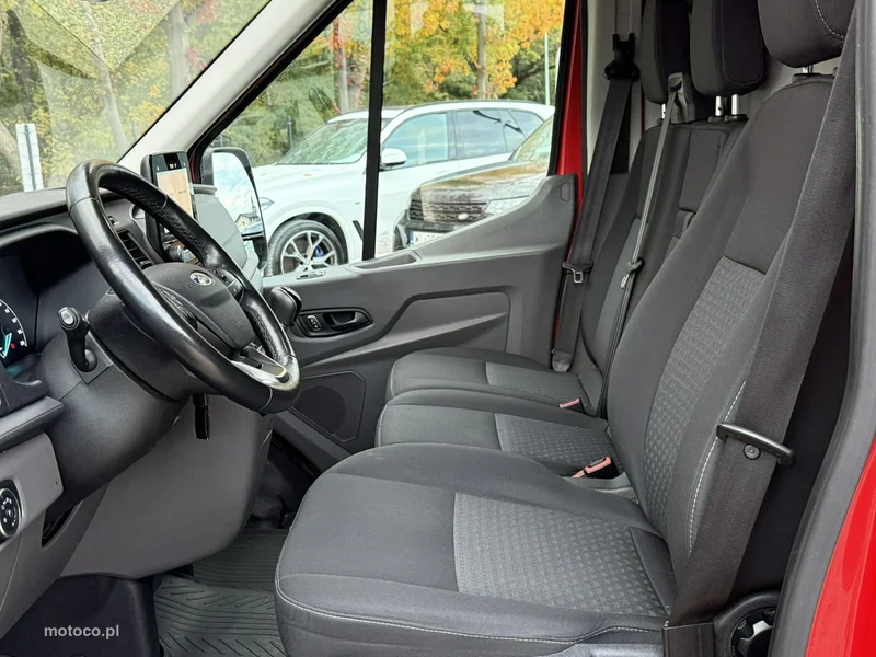 Ford Transit 10