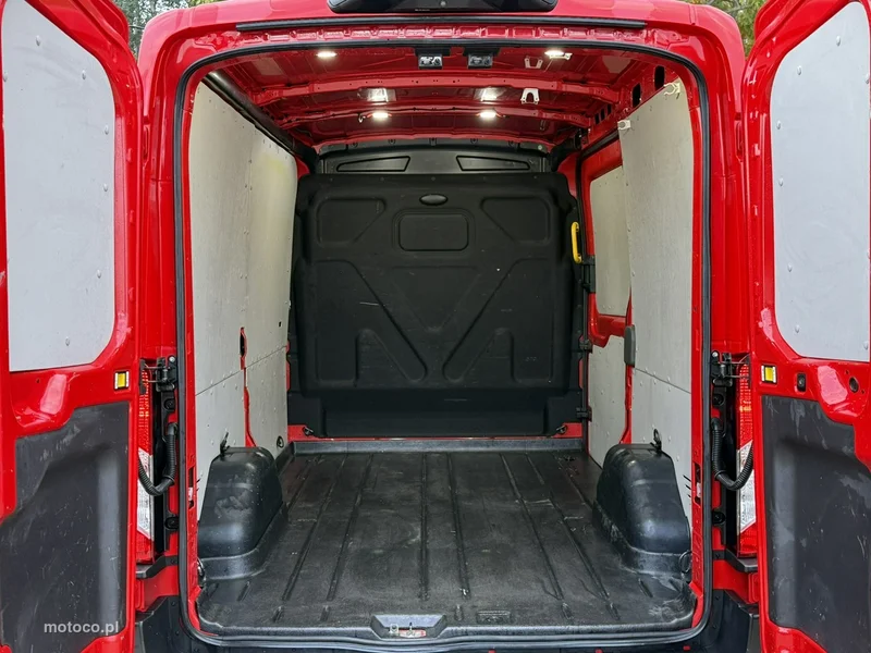 Ford Transit 11