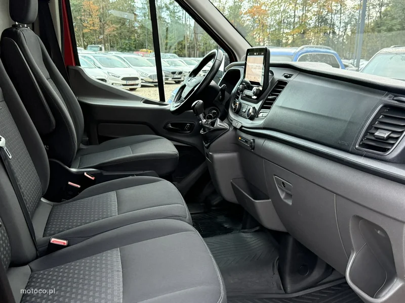Ford Transit 14
