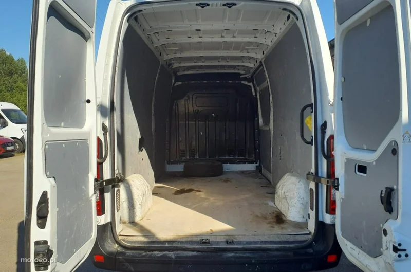 Renault Master 6
