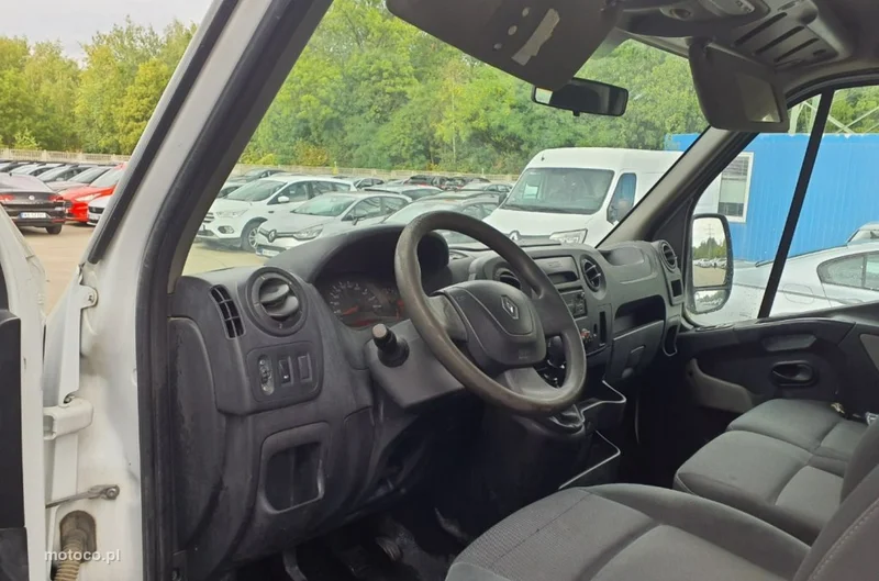 Renault Master 6