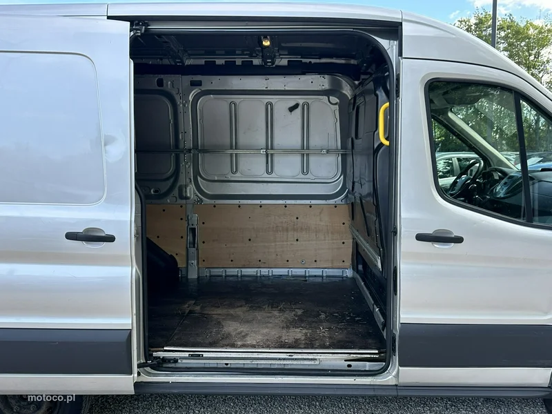 Ford Transit 11