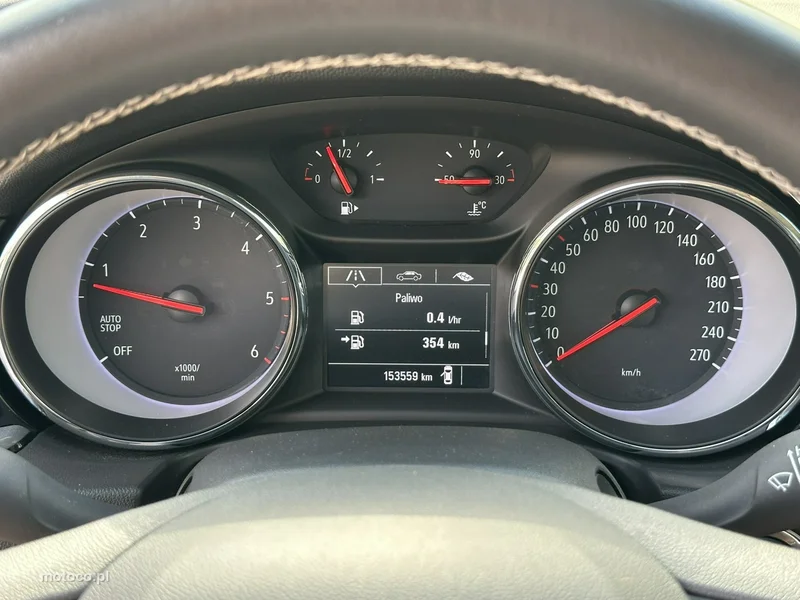 Opel Insignia B 26