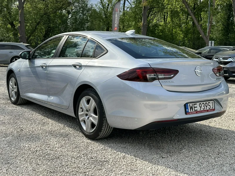Opel Insignia B 6