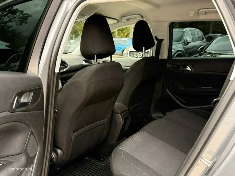 Peugeot 308 14