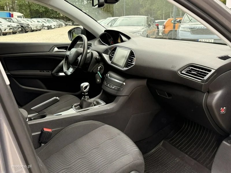 Peugeot 308 17