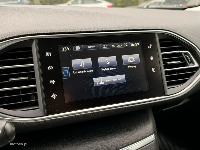 Peugeot 308 24