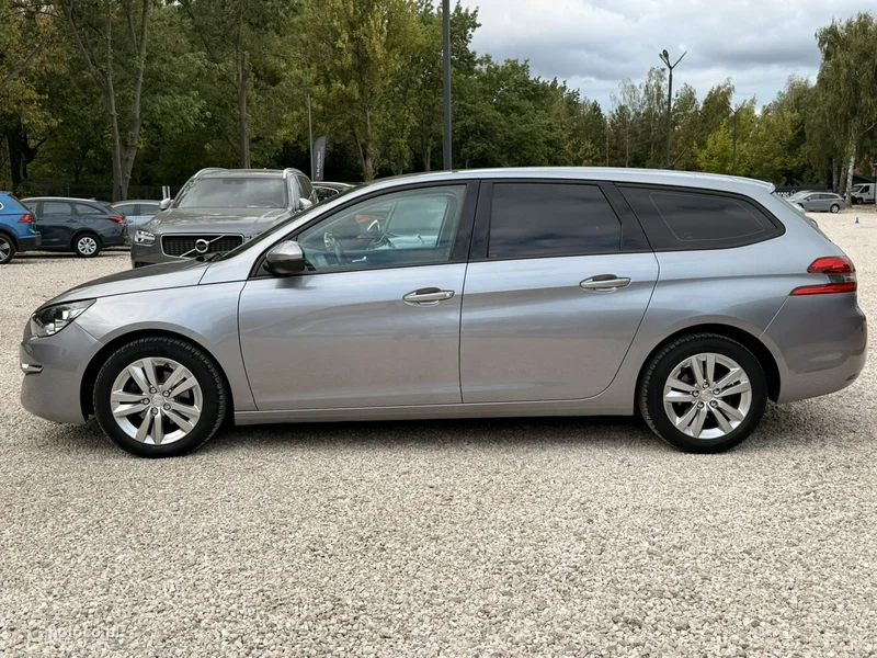 Peugeot 308 6