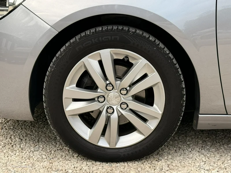 Peugeot 308 9