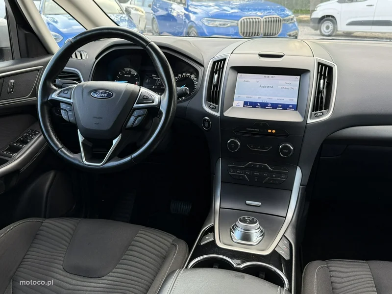 Ford S-Max II 19