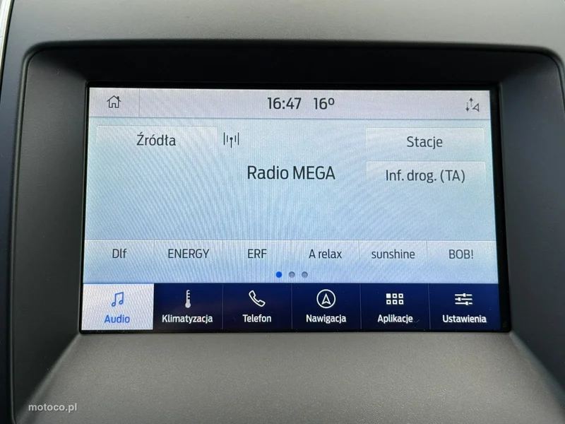 Ford S-Max II 23