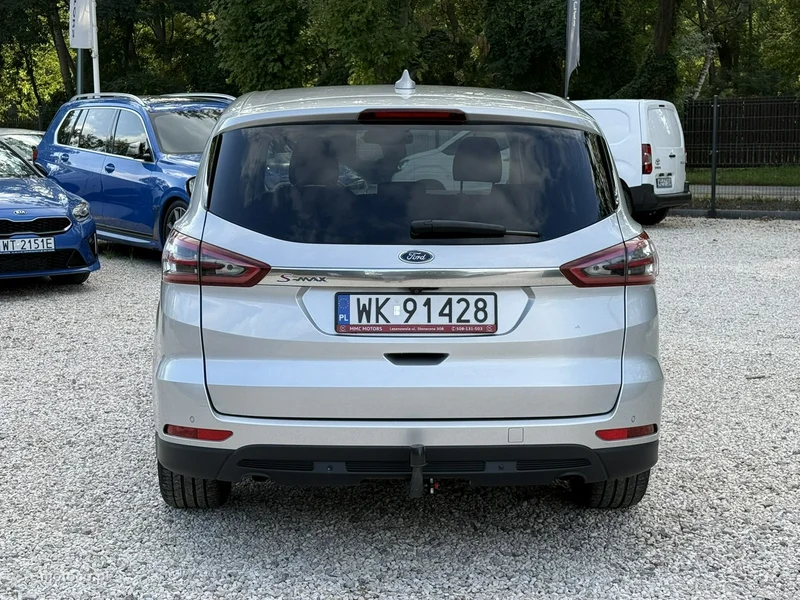 Ford S-Max II 4