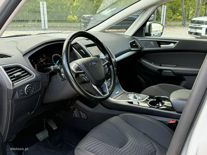 Ford S-Max II 9