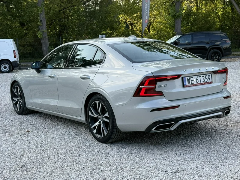 Volvo S60 5