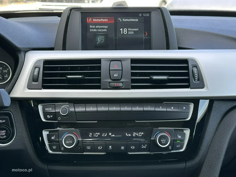 BMW Seria 3 G20 3GT 23