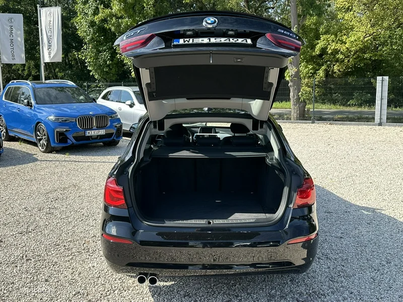 BMW Seria 3 G20 3GT 9