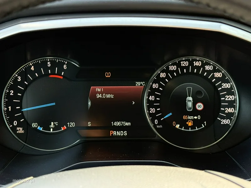 Ford S-Max II 22