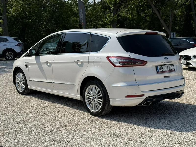 Ford S-Max II 5