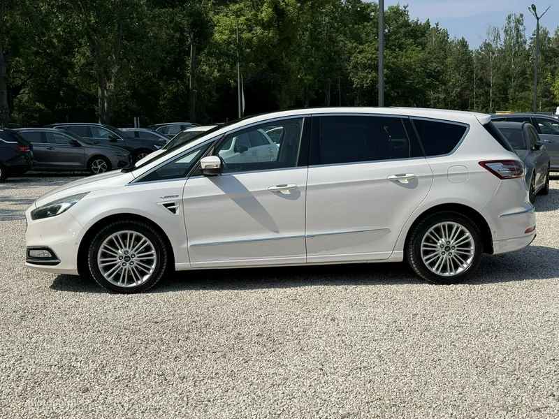 Ford S-Max II 6
