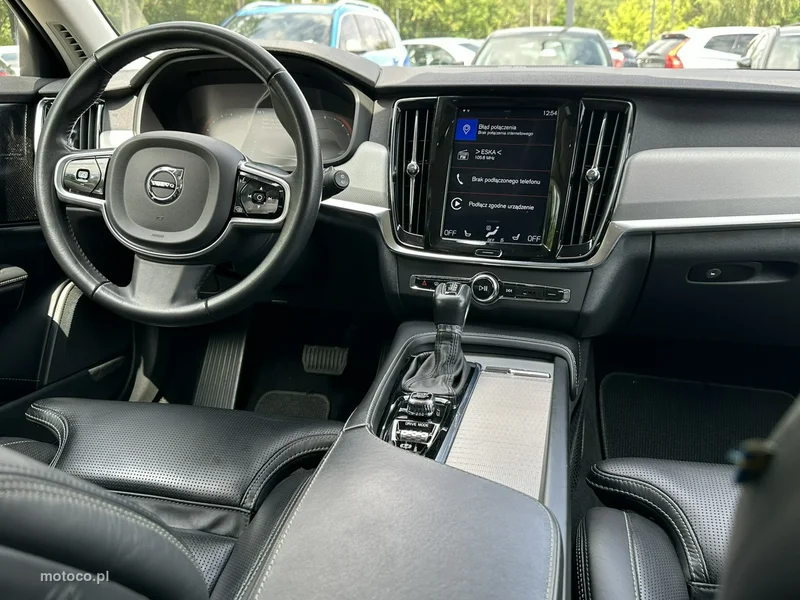 Volvo V90 Cross Country 21