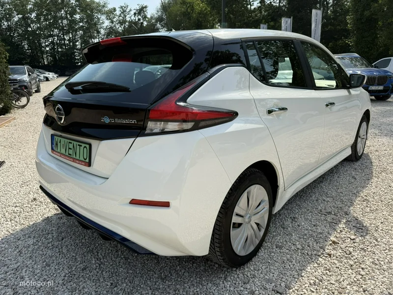 Nissan Leaf 20
