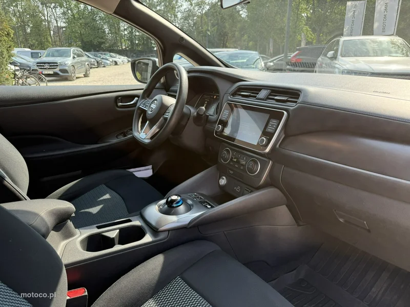 Nissan Leaf 27
