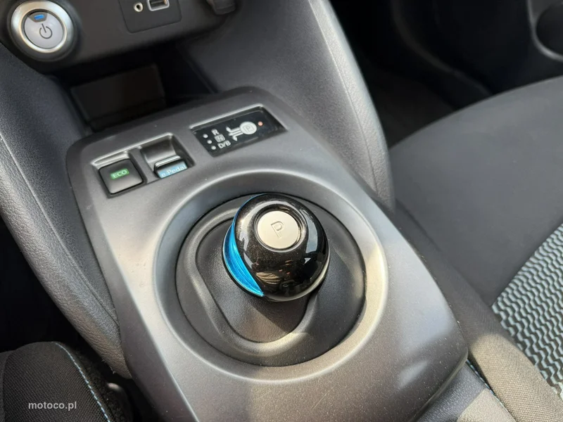 Nissan Leaf 6